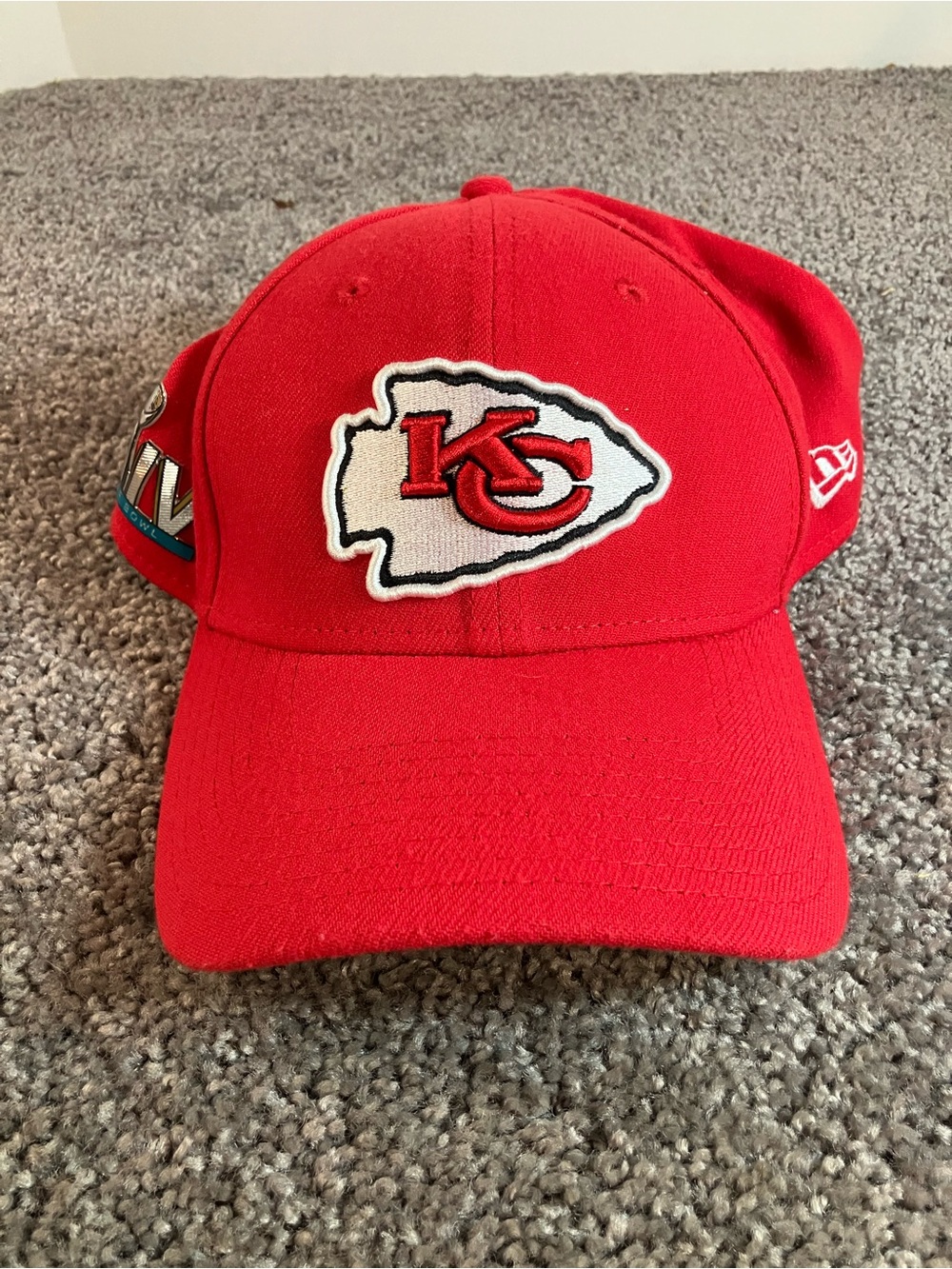 Kansas City Chiefs NFL Super Bowl LIV New Era Fitted Cap Hat Size L/XL